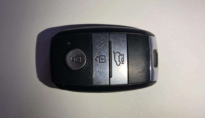 2020 KIA SELTOS HTX 1.5 DIESEL, Diesel, Manual, 62,356 km, Key Close Up