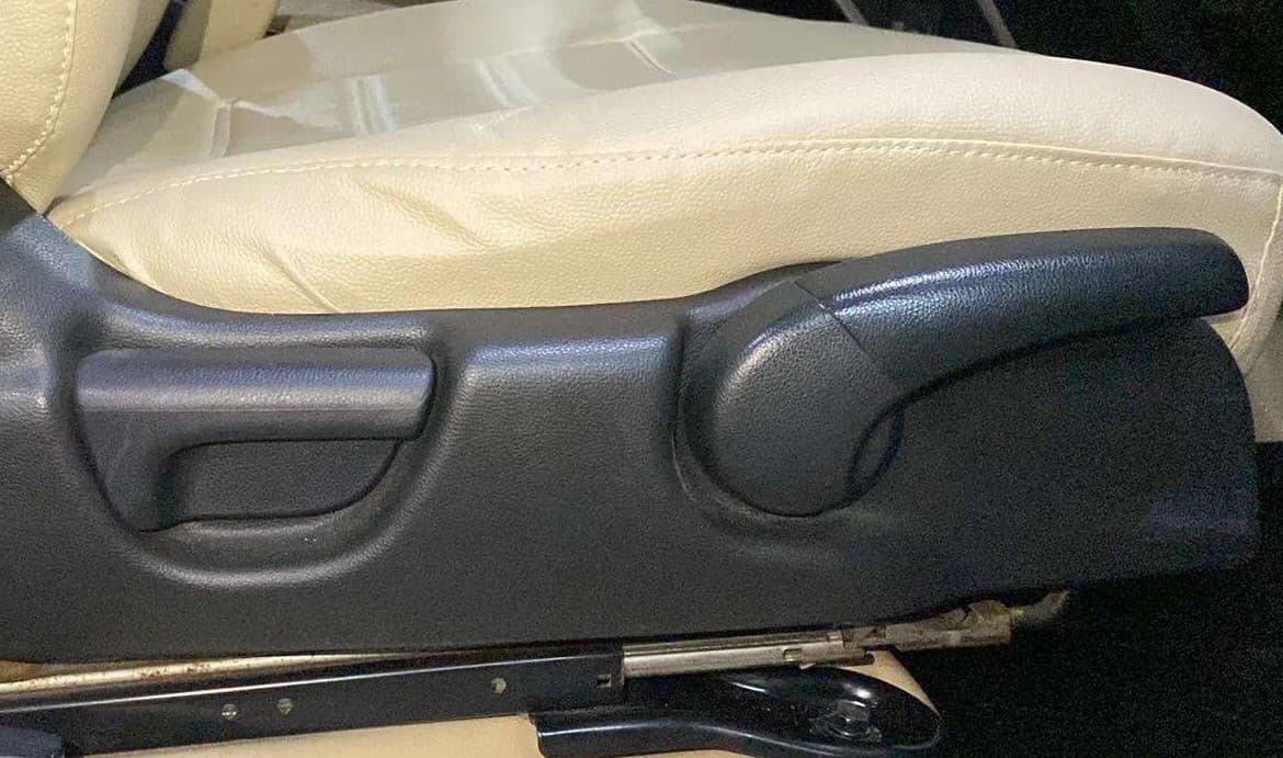 2019 Honda City 1.5L I-VTEC VX, Petrol, Manual, 86,904 km, Driver Side Adjustment Panel