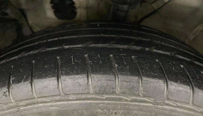 2019 Hyundai Creta E PLUS 1.6 PETROL, Petrol, Manual, 39,401 km, Left Front Tyre Tread