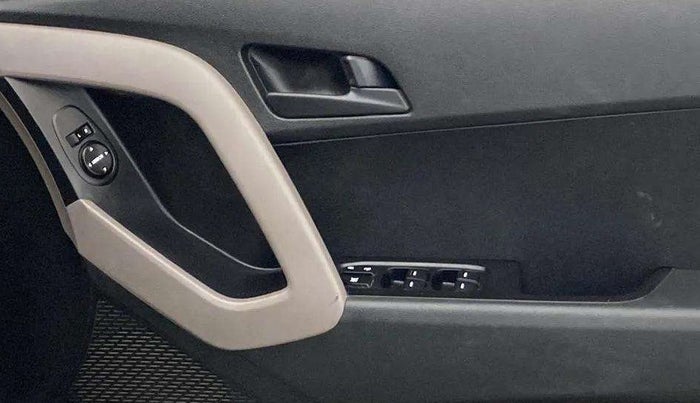 2019 Hyundai Creta E PLUS 1.6 PETROL, Petrol, Manual, 39,401 km, Driver Side Door Panels Control
