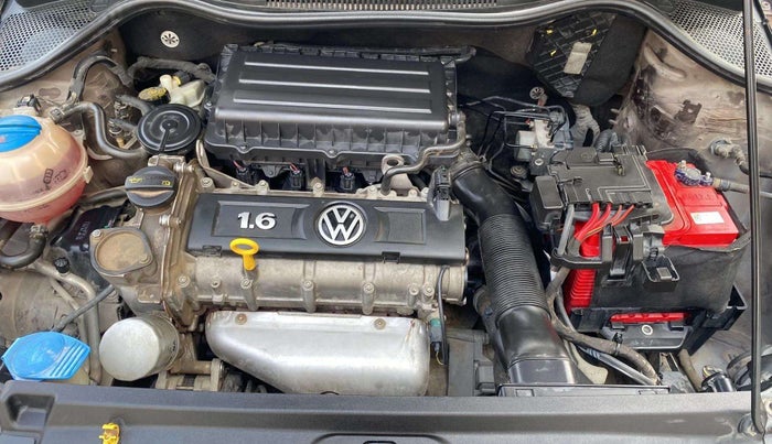 2016 Volkswagen Vento HIGHLINE 1.6 MPI, Petrol, Manual, 35,326 km, Open Bonet
