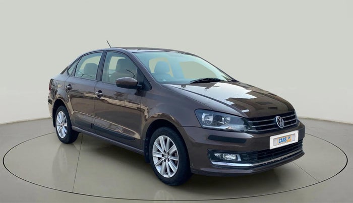 2016 Volkswagen Vento HIGHLINE 1.6 MPI, Petrol, Manual, 35,326 km, Right Front Diagonal