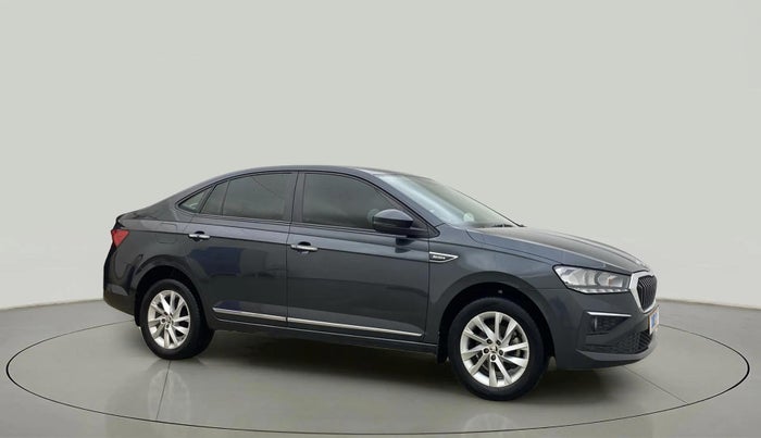 2023 Skoda SLAVIA AMBITION 1.0L TSI MT, Petrol, Manual, 12,482 km, Right Front Diagonal