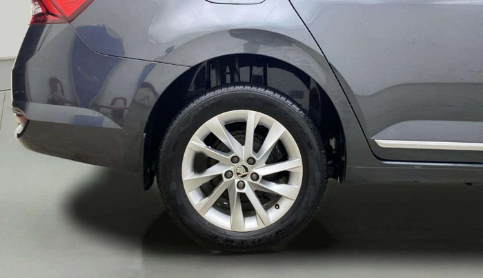 2023 Skoda SLAVIA AMBITION 1.0L TSI MT, Petrol, Manual, 12,482 km, Right Rear Wheel