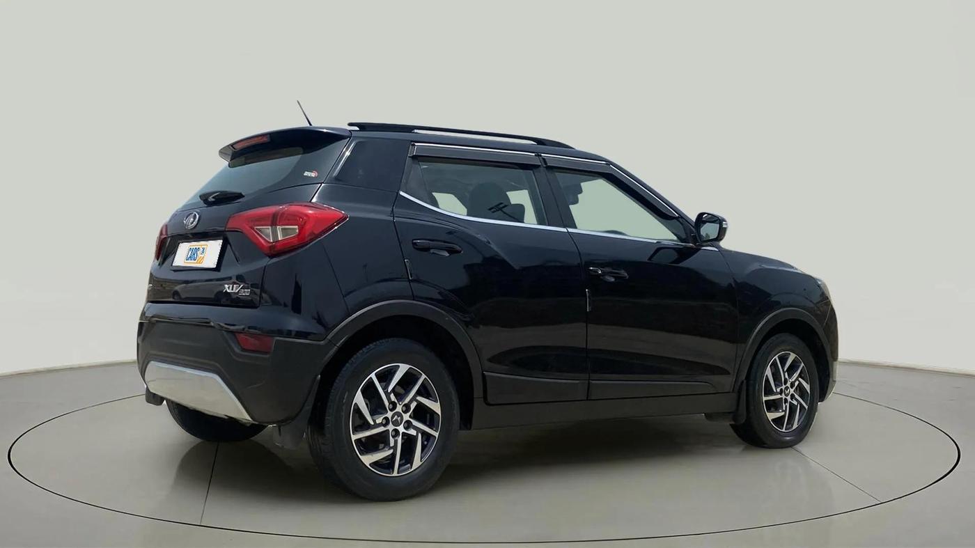 2022 Mahindra XUV300 W8 (O) 1.2 PETROL, CNG, Manual, 53,480 km, Right Back Diagonal