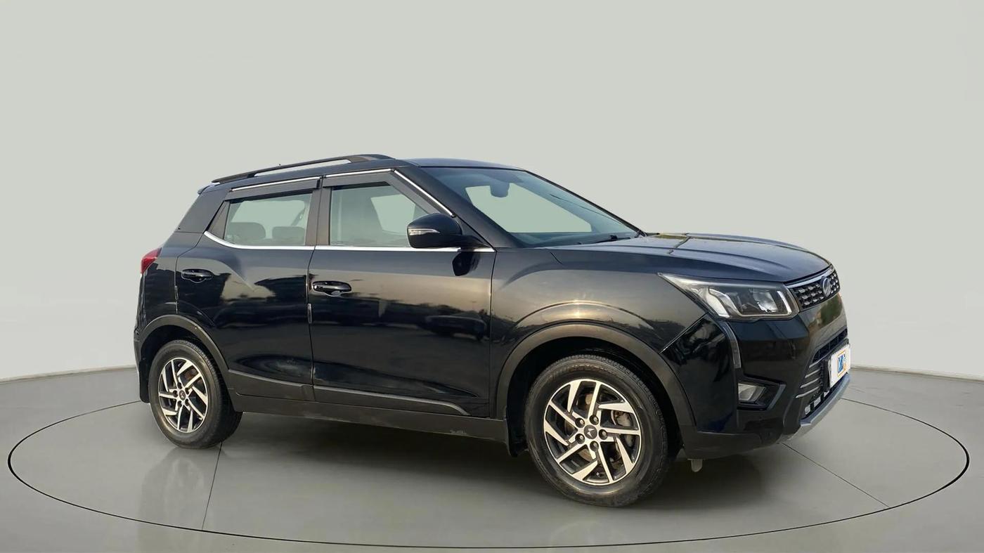 2022 Mahindra XUV300 W8 (O) 1.2 PETROL, CNG, Manual, 53,480 km, SRP
