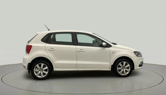 2015 Volkswagen Polo COMFORTLINE 1.2L, Petrol, Manual, 44,109 km, Right Side View
