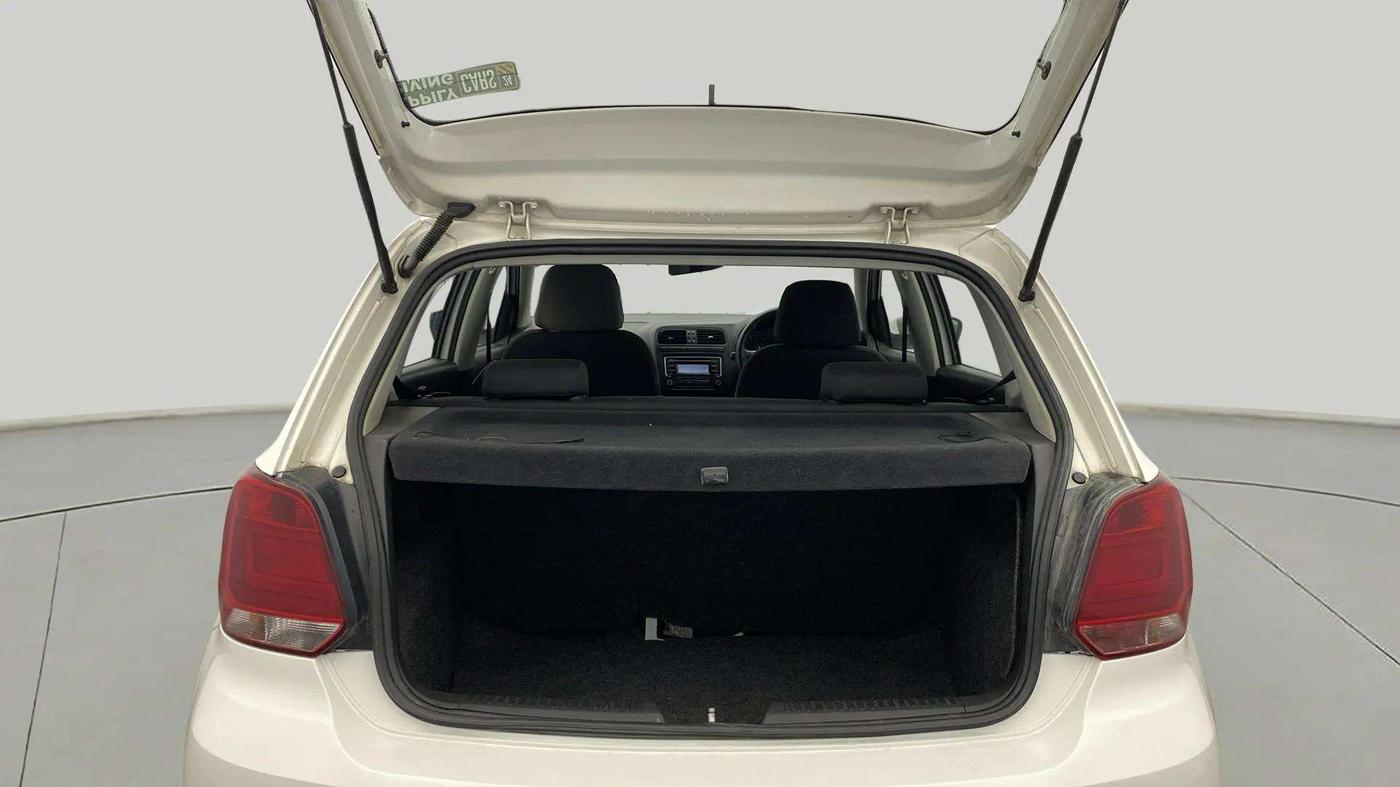 2015 Volkswagen Polo COMFORTLINE 1.2L, Petrol, Manual, 44,109 km, Boot Open Zoomed View