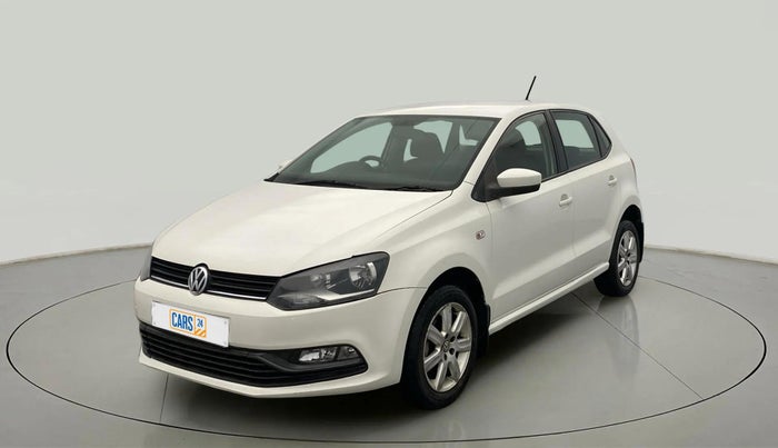2015 Volkswagen Polo COMFORTLINE 1.2L, Petrol, Manual, 44,109 km, Left Front Diagonal