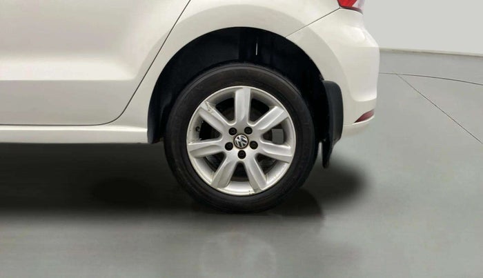 2015 Volkswagen Polo COMFORTLINE 1.2L, Petrol, Manual, 44,109 km, Left Rear Wheel