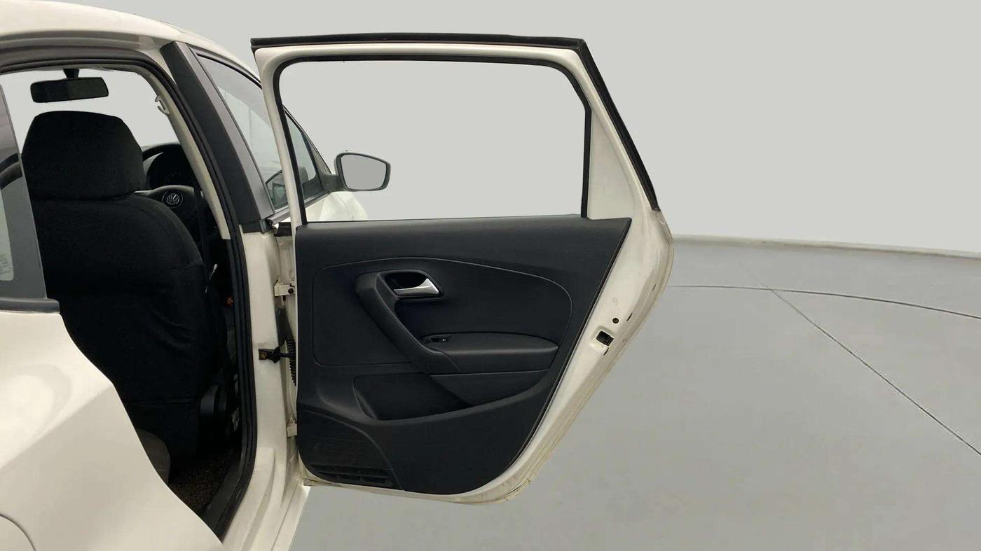 2015 Volkswagen Polo COMFORTLINE 1.2L, Petrol, Manual, 44,109 km, RHS Rear Door