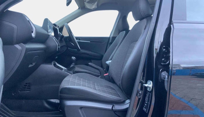 2024 KIA SONET HTK PLUS 1.2 PETROL MT, Petrol, Manual, 14,425 km, Right Side Front Door Cabin
