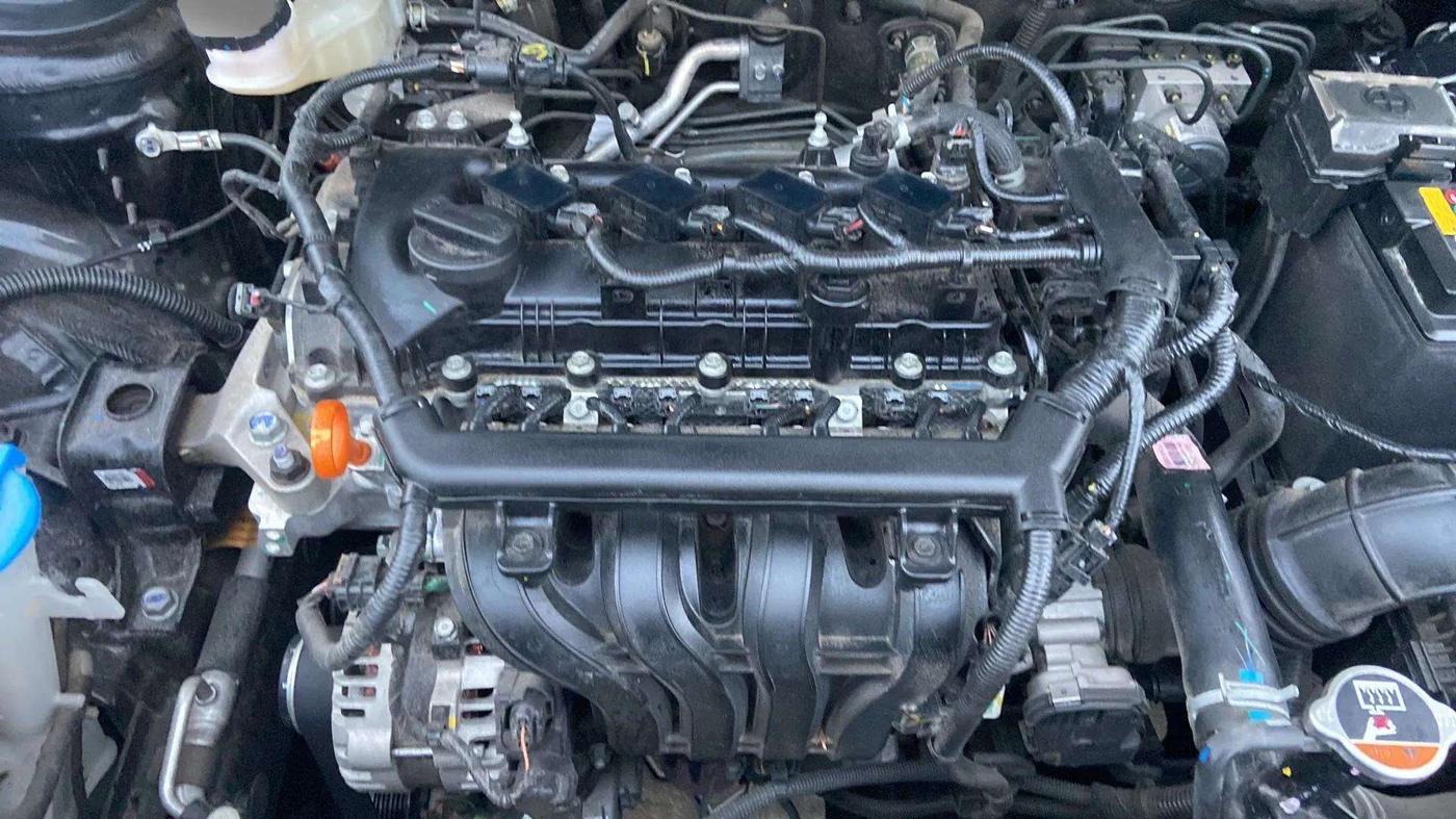 2024 KIA SONET HTK PLUS 1.2 PETROL MT, Petrol, Manual, 14,525 km, Open Bonet