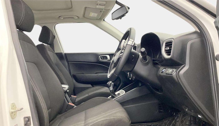 2019 Hyundai VENUE SX PLUS 1.0 TURBO DCT, Petrol, Automatic, 49,923 km, Right Side Front Door Cabin