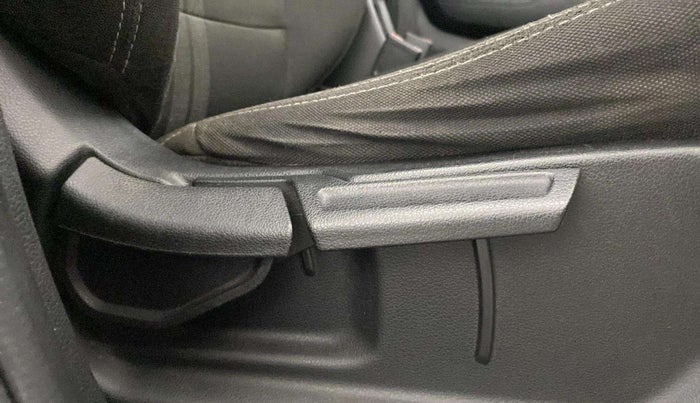 2019 Hyundai VENUE SX PLUS 1.0 TURBO DCT, Petrol, Automatic, 49,923 km, Driver Side Adjustment Panel