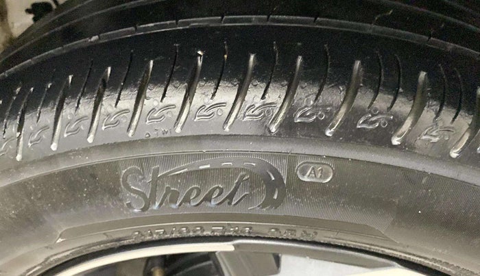 2019 Hyundai VENUE SX PLUS 1.0 TURBO DCT, Petrol, Automatic, 49,923 km, Right Rear Tyre Tread