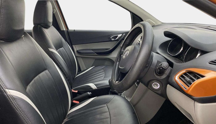 2019 Tata Tiago XZ PLUS DUAL TONE PETROL, Petrol, Manual, 99,049 km, Right Side Front Door Cabin