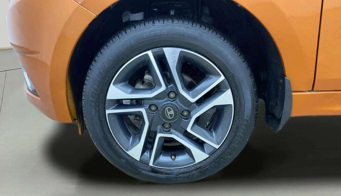 2019 Tata Tiago XZ PLUS DUAL TONE PETROL, Petrol, Manual, 99,049 km, Left Front Wheel