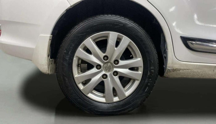 2017 Maruti Ertiga VXI ABS, Petrol, Manual, 32,590 km, Right Rear Wheel
