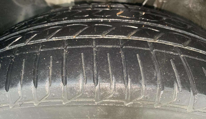 2019 Hyundai Elite i20 SPORTZ PLUS 1.2, Petrol, Manual, 78,329 km, Left Front Tyre Tread