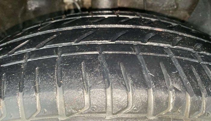 2019 Hyundai Elite i20 SPORTZ PLUS 1.2, Petrol, Manual, 78,329 km, Right Front Tyre Tread