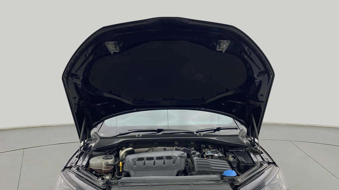2022 Skoda Octavia L&K 2.0 AT, Petrol, Automatic, 65,585 km, Open Bonet