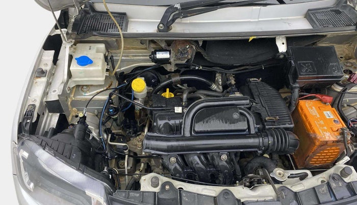 2018 Renault Kwid RXT 0.8 (O), Petrol, Manual, 1,17,507 km, Engine View - Right