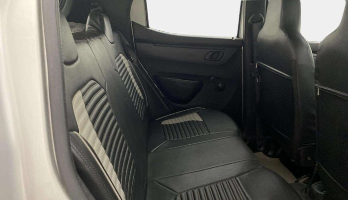 2018 Renault Kwid RXT 0.8 (O), Petrol, Manual, 1,17,507 km, Right Side Rear Door Cabin