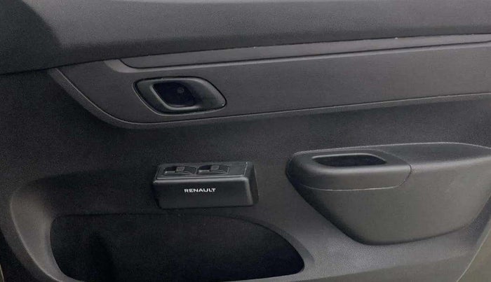 2018 Renault Kwid RXL 1.0, Petrol, Manual, 40,669 km, Driver Side Door Panels Control