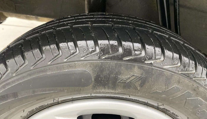 2018 Renault Kwid RXL 1.0, Petrol, Manual, 40,669 km, Right Rear Tyre Tread