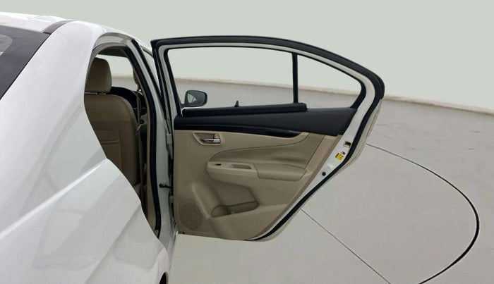 2015 Maruti Ciaz ZXI+, Petrol, Manual, 93,423 km, RHS Rear Door