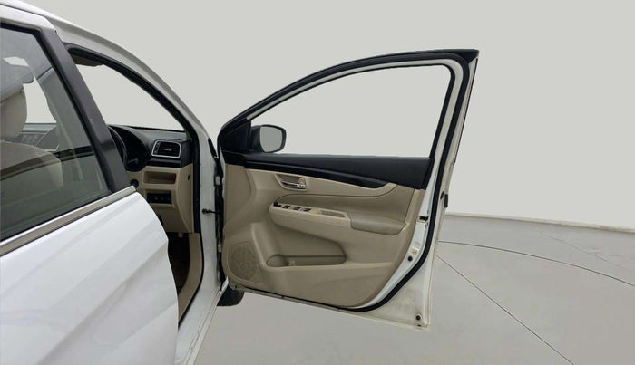 2015 Maruti Ciaz ZXI+, Petrol, Manual, 93,423 km, RHS Front Door