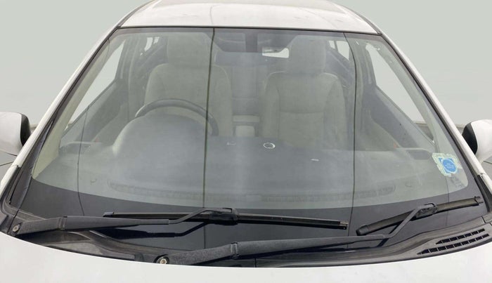 2015 Maruti Ciaz ZXI+, Petrol, Manual, 93,423 km, Front Windshield