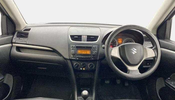 2015 Maruti Swift VXI, Petrol, Manual, 1,12,768 km, Dashboard