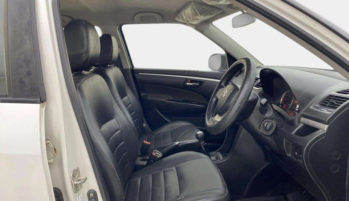 2015 Maruti Swift VXI, Petrol, Manual, 1,12,768 km, Right Side Front Door Cabin