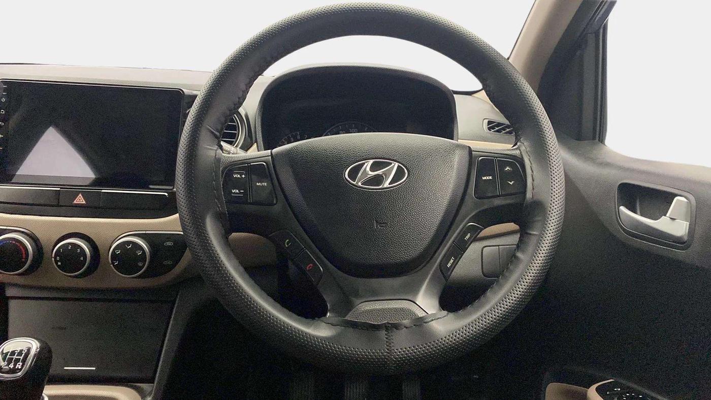 2014 Hyundai Xcent S (O) 1.2, Petrol, Manual, 85,935 km, Steering Wheel Close Up
