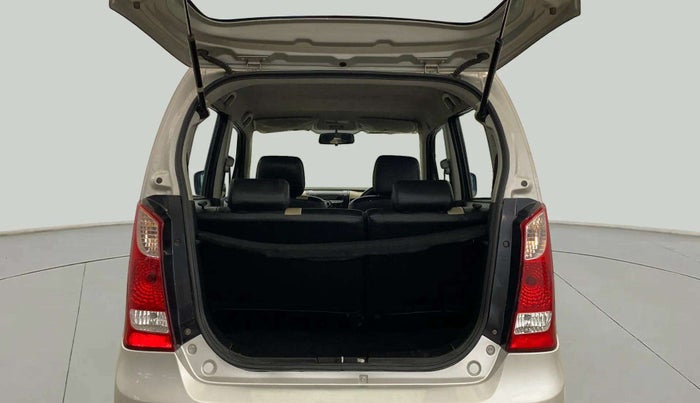 2017 Maruti Wagon R 1.0 VXI AMT, Petrol, Automatic, 53,202 km, Boot Inside