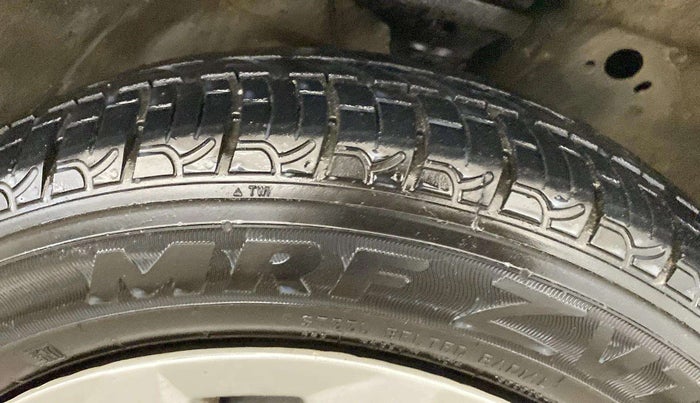 2017 Maruti Wagon R 1.0 VXI AMT, Petrol, Automatic, 53,202 km, Right Front Tyre Tread