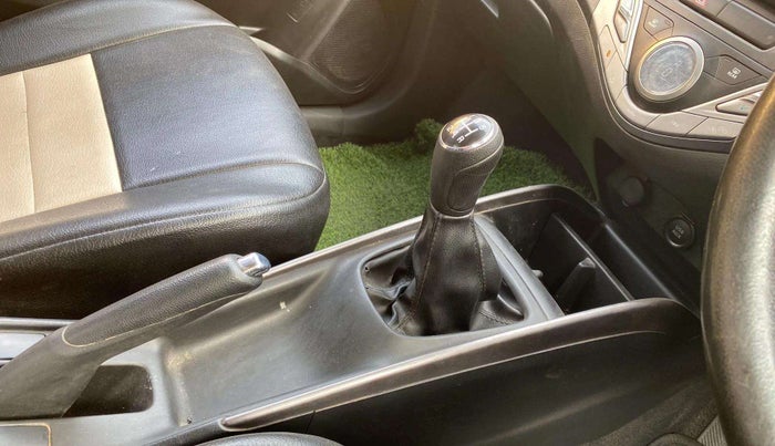 2019 Maruti Baleno DELTA PETROL 1.2, Petrol, Manual, 47,260 km, Gear Lever