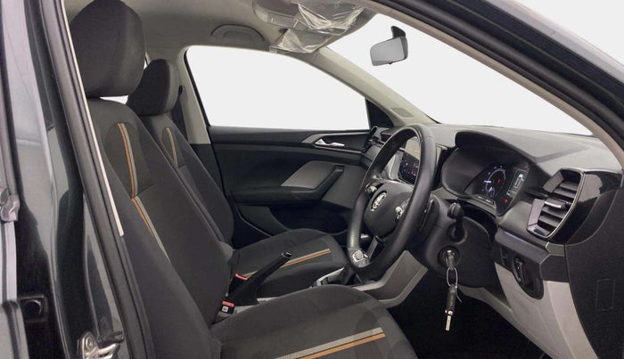 2021 Skoda KUSHAQ AMBITION 1.0L TSI AT, Petrol, Automatic, 30,663 km, Right Side Front Door Cabin
