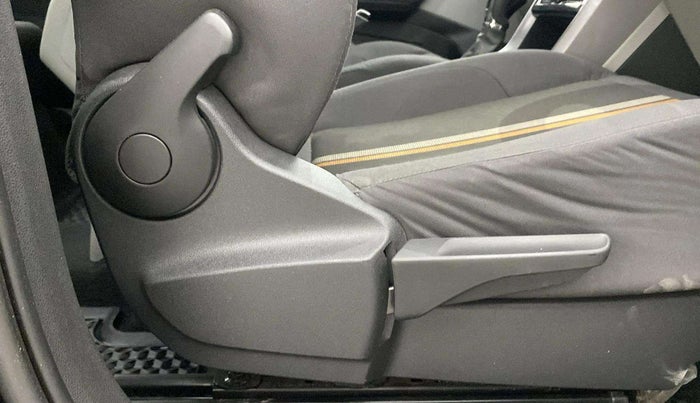 2021 Skoda KUSHAQ AMBITION 1.0L TSI AT, Petrol, Automatic, 30,663 km, Driver Side Adjustment Panel