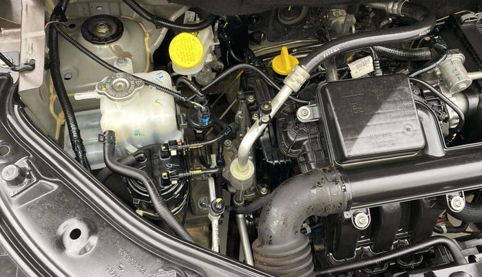 2024 Nissan MAGNITE  XE AMT EZ Shift, Petrol, Automatic, 7,165 km, Engine View - Right