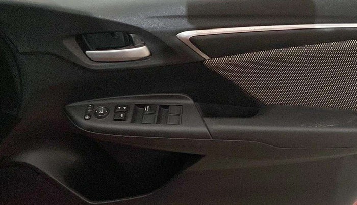 2018 Honda WR-V 1.2L I-VTEC VX MT, Petrol, Manual, 42,094 km, Driver Side Door Panels Control