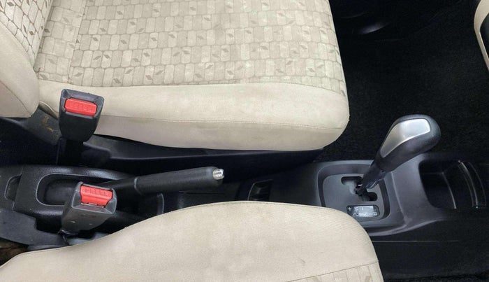 2017 Maruti Wagon R 1.0 VXI AMT, Petrol, Automatic, 28,197 km, Gear Lever