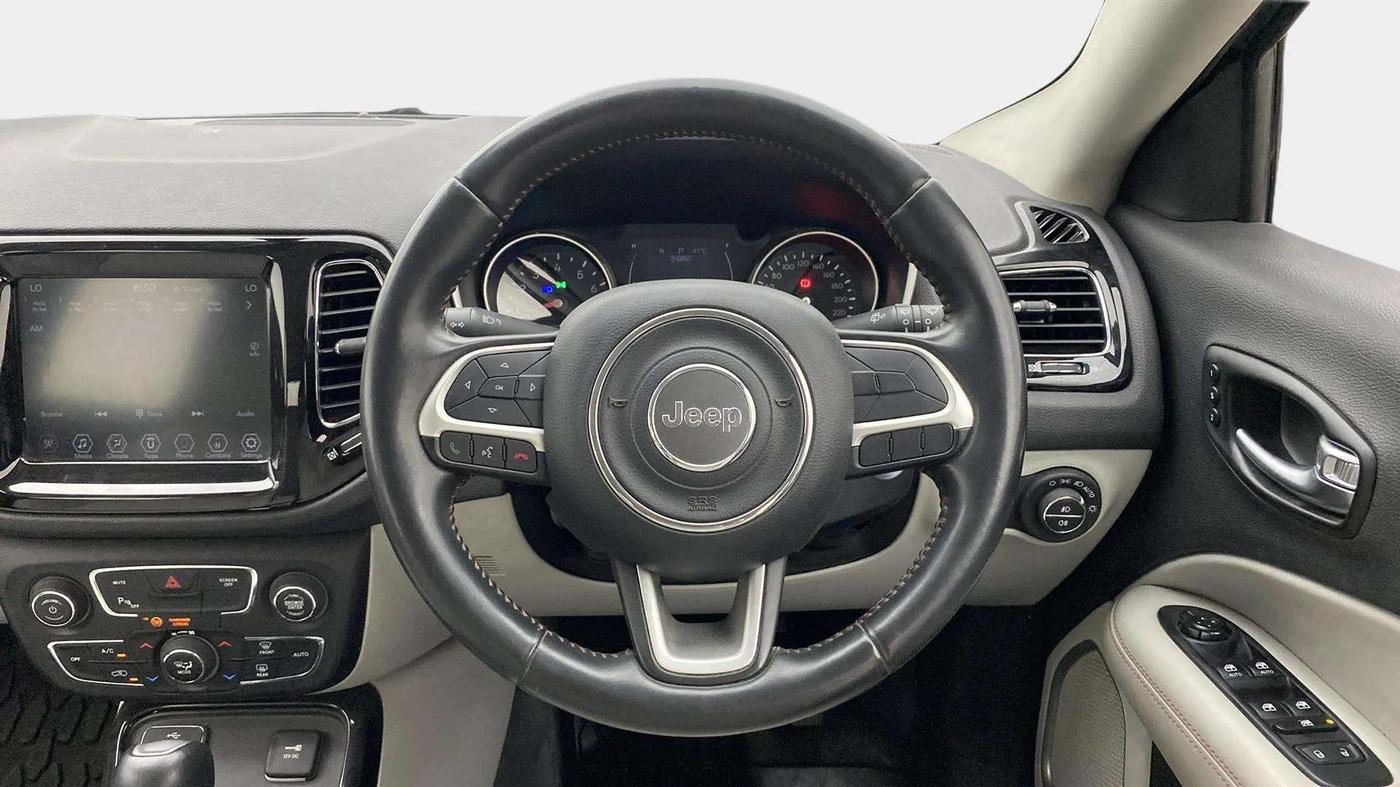 2019 Jeep Compass LIMITED PLUS PETROL AT, Petrol, Automatic, 64,045 km, Steering Wheel Close Up