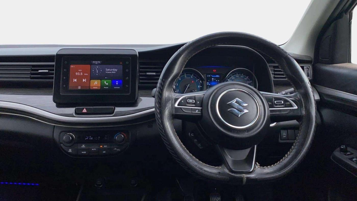 2022 Maruti XL6 ZETA MT, Petrol, Manual, 45,203 km, Steering Wheel Close Up