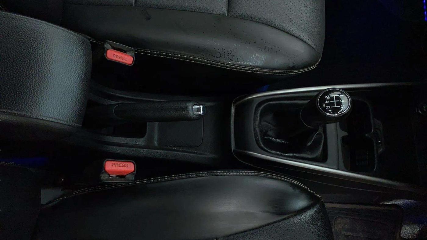 2022 Maruti XL6 ZETA MT, Petrol, Manual, 45,203 km, Gear Lever