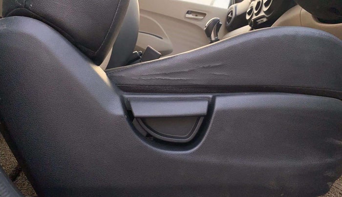 2020 Hyundai NEW SANTRO SPORTZ AMT, Petrol, Automatic, 63,807 km, Driver Side Adjustment Panel