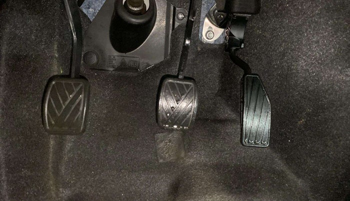 2021 Maruti New Wagon-R VXI 1.0, Petrol, Manual, 25,405 km, Pedals
