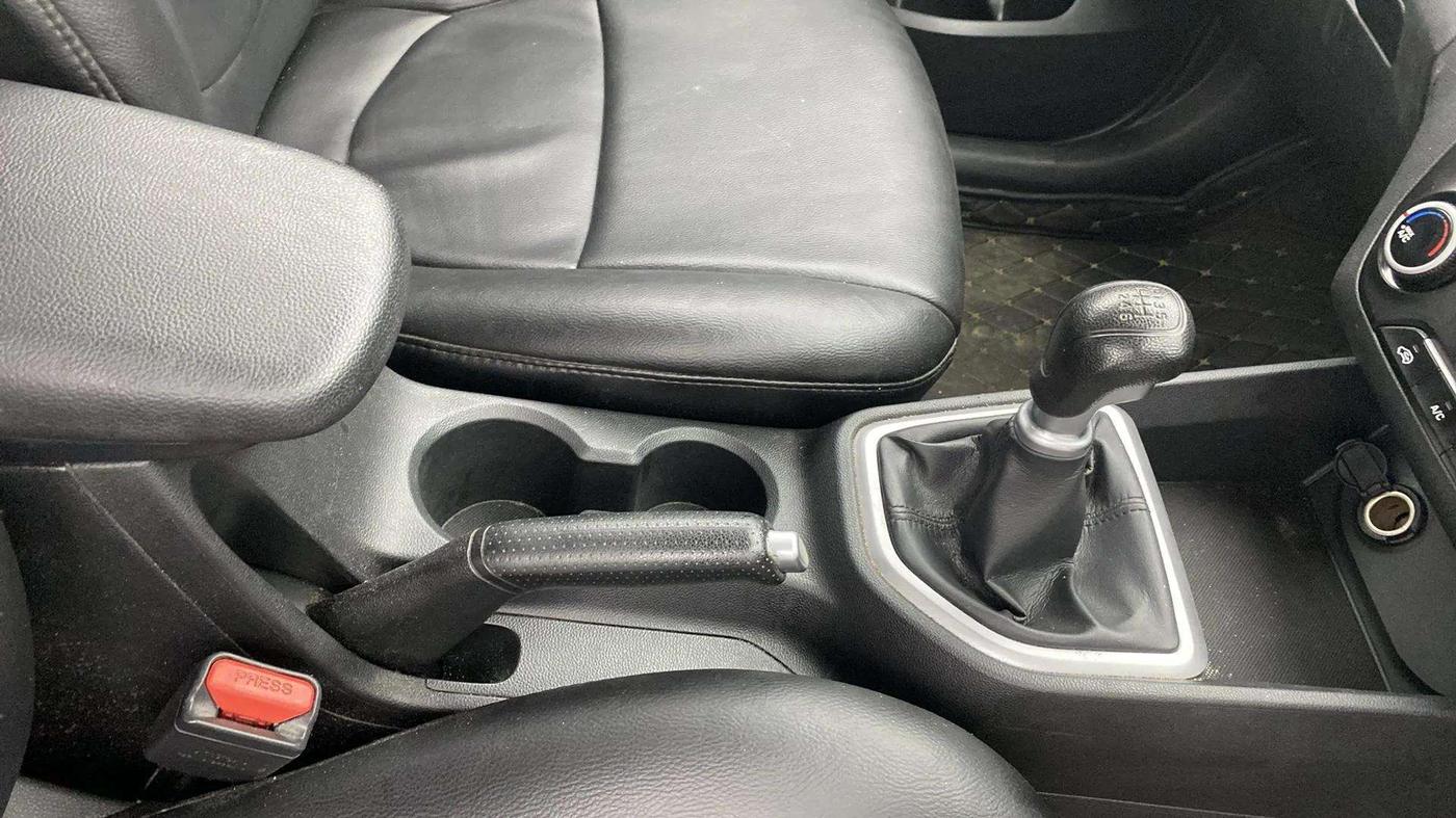 2019 Hyundai Creta E PLUS 1.4 DIESEL, Diesel, Manual, 47,527 km, Gear Lever